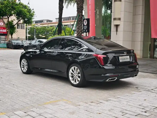 Cadillac CT5 — Фото автомобиля 6