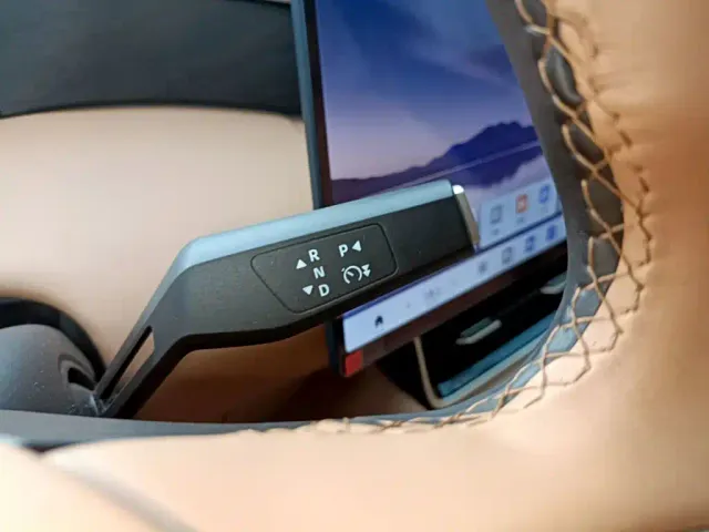 Dongfeng Aeolus L8 — Фото автомобиля 13