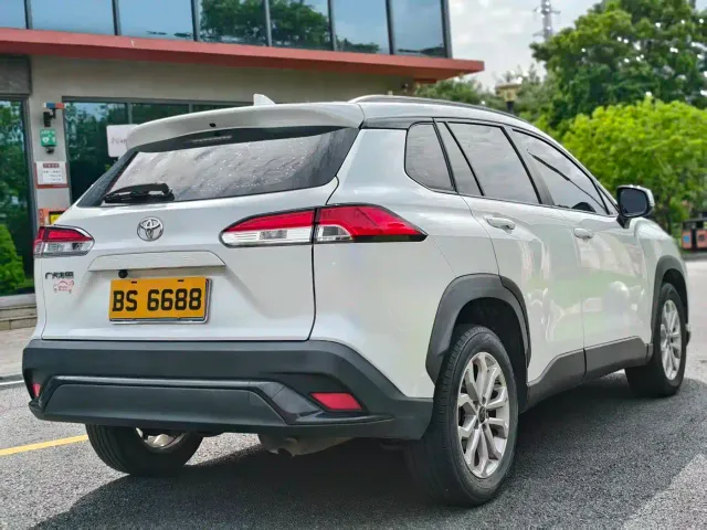 Toyota Frontlander — Фото автомобиля 7