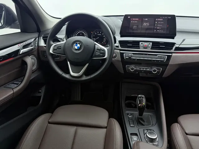BMW X1 — Фото автомобиля 10