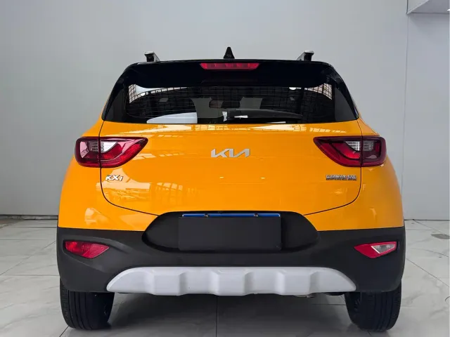 Kia KX1 — Фото автомобиля 5