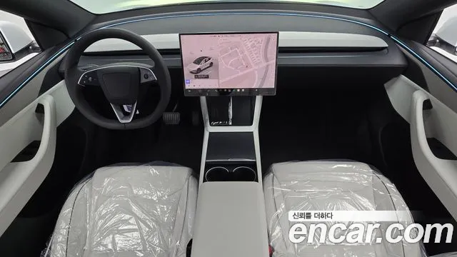Tesla Model Y — Фото автомобиля 7