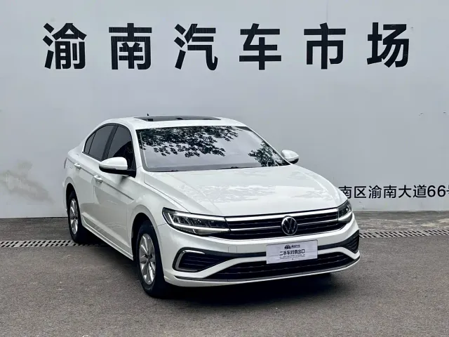 Volkswagen Bora — Фото автомобиля 3
