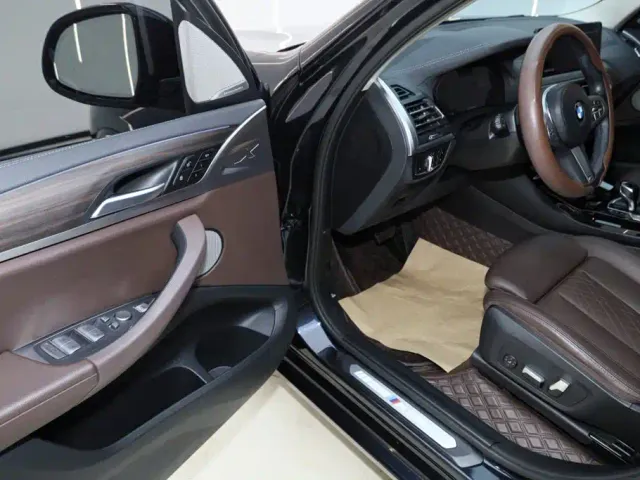BMW X3 — Фото автомобиля 17