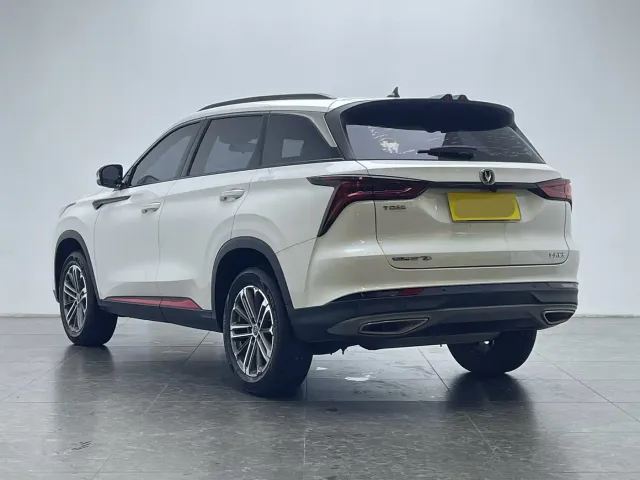 Changan CS75 Plus — Фото автомобиля 6