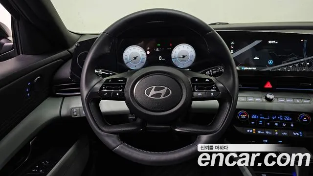Hyundai Avante CN7 — Фото автомобиля 14