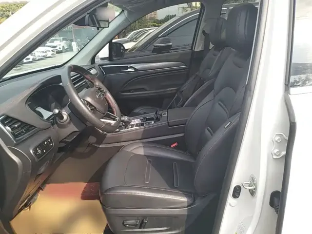 GAC Trumpchi GS4 PLUS — Фото автомобиля 13