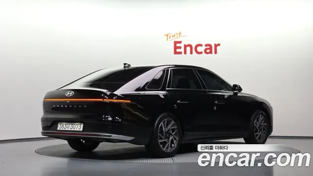 Hyundai Grandeur GN7 — Фото автомобиля 2