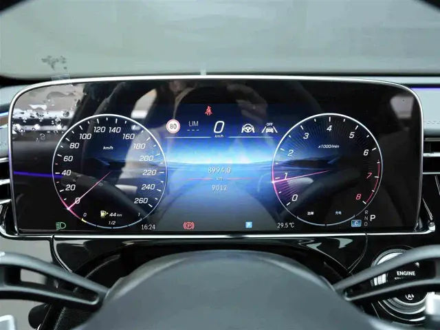 Mercedes-Benz E-Class — Фото автомобиля 8