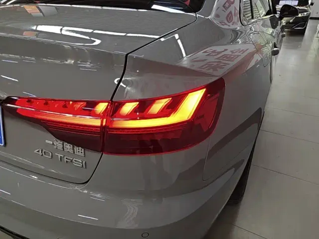 Audi A4L — Фото автомобиля 7