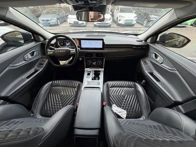 Exeed Exeed Lingyun 2023 300T 2WD Star Glory — Фото автомобиля 7