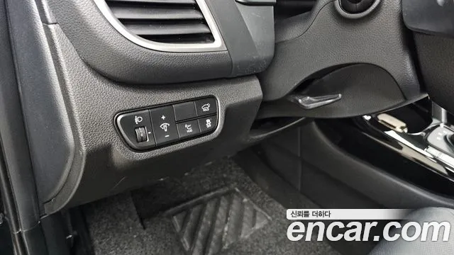 Kia Seltos New — Фото автомобиля 24