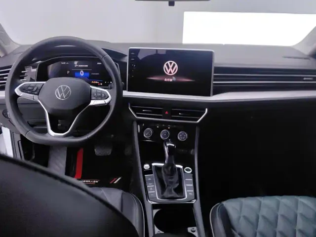Volkswagen Sagitar — Фото автомобиля 12