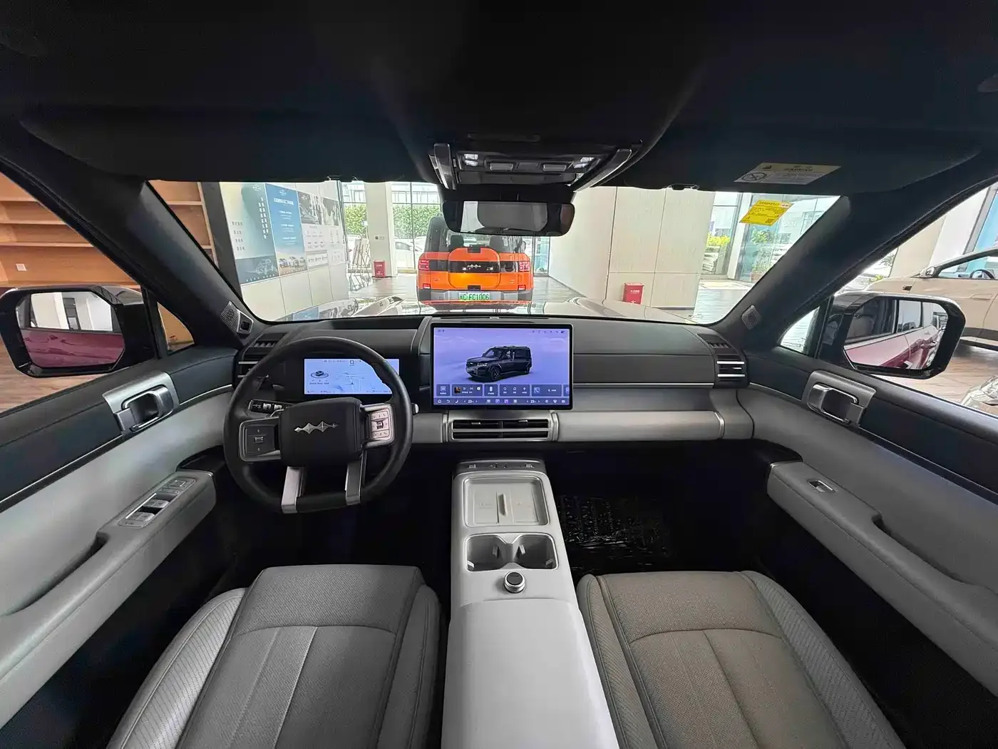 Fang Cheng Bao Titanium 7 2025 AWD Base Model — Фото автомобиля 9