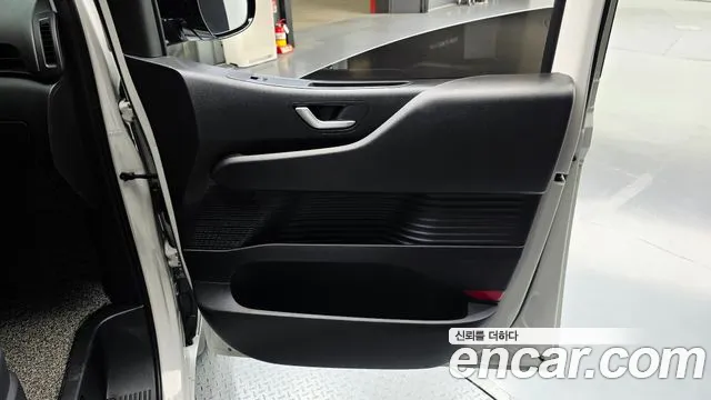 Hyundai Staria — Фото автомобиля 14