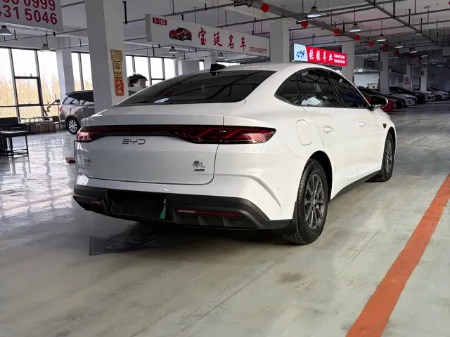 BYD Qin L — Фото автомобиля 4