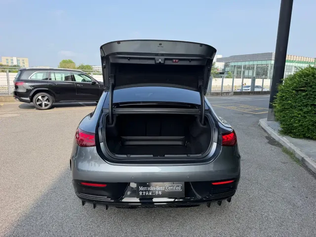 Mercedes-Benz EQE AMG — Фото автомобиля 23