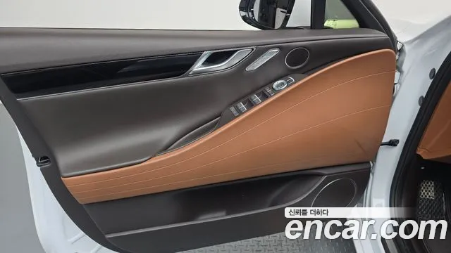 Genesis G80 RG3 — Фото автомобиля 13