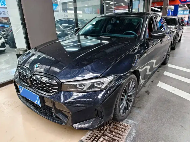 Фотография автомобиля — BMW 3 Series