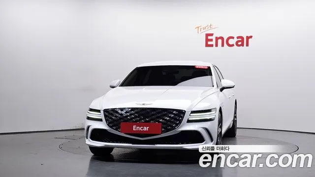 Genesis G80 RG3 — Фото автомобиля 2