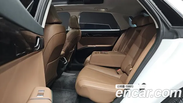 Hyundai Grandeur GN7 — Фото автомобиля 16