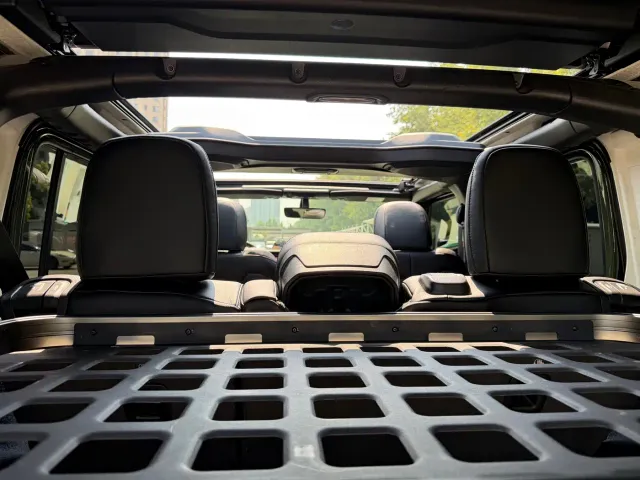 Jeep Wrangler — Фото автомобиля 16
