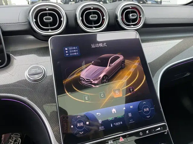 Mercedes-Benz C-Class — Фото автомобиля 22