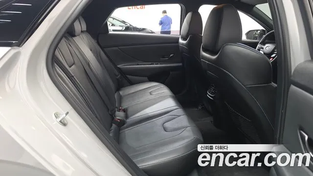 Hyundai Avante CN7 — Фото автомобиля 17