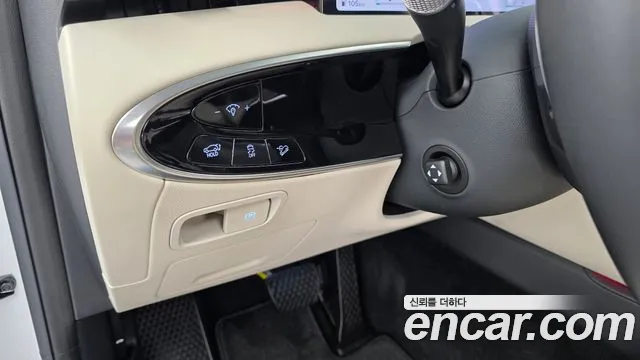 Genesis GV70 2.5T Бензин 2WD — Фото автомобиля 25