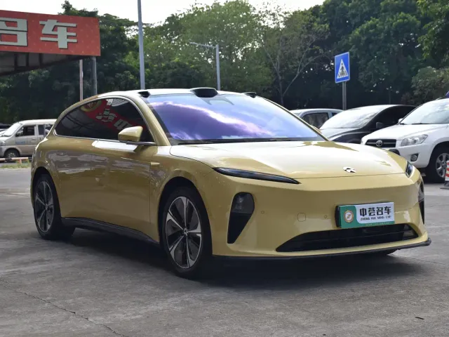 Nio ET5 Touring — Фото автомобиля 3
