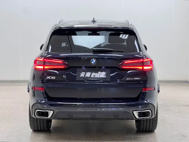 BMW X5 — Фото автомобиля 6