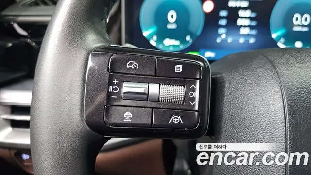 Hyundai Grandeur GN7 — Фото автомобиля 28