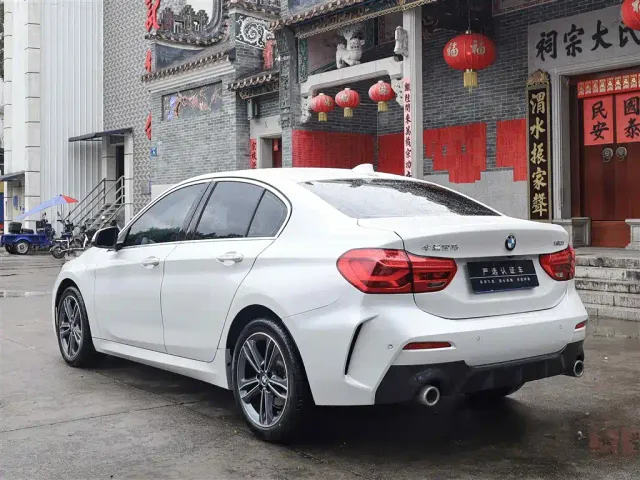 BMW 1 Series — Фото автомобиля 9