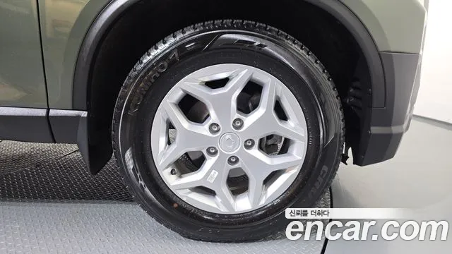 KG_Mobility_Ssangyong Rexton Новый Rexton Sport Khan Дизель 2.2 4WD — Фото автомобиля 21