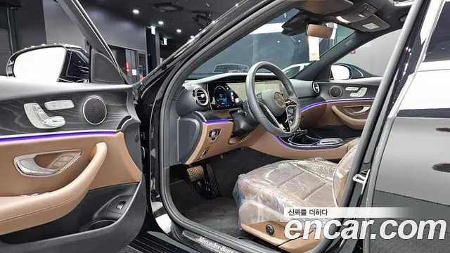 Mercedes-Benz E-Class W213 — Фото автомобиля 10