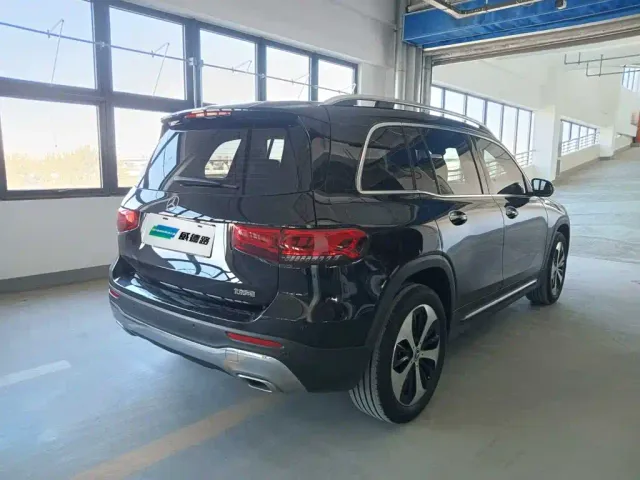Mercedes-Benz GLB-Class — Фото автомобиля 3