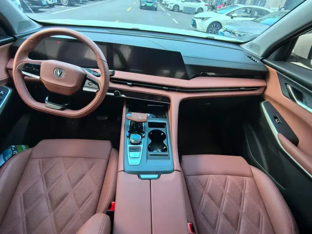Changan CS75 Plus — Фото автомобиля 7