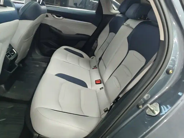 Geely Xingrui — Фото автомобиля 16