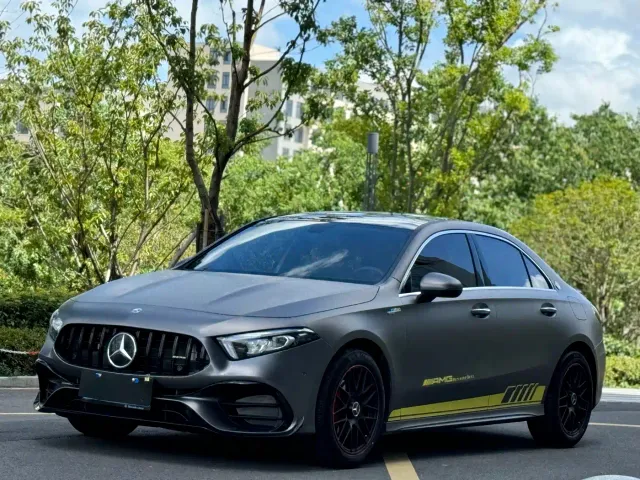 Фотография автомобиля — Mercedes-Benz A-Class