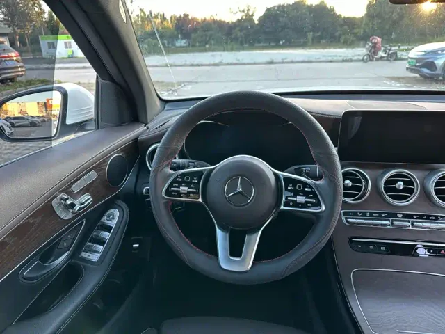 Mercedes-Benz GLC-Class — Фото автомобиля 18