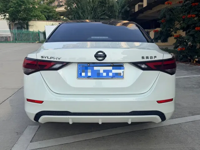 Nissan Sylphy — Фото автомобиля 3