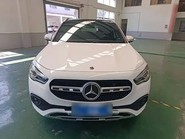 Mercedes-Benz GLA-Class — Фото автомобиля 2