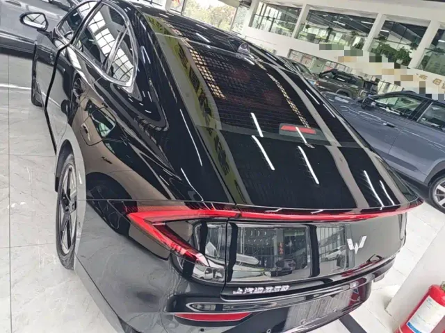 Wuling Starlight — Фото автомобиля 5