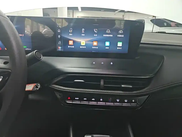 Buick Verano — Фото автомобиля 12