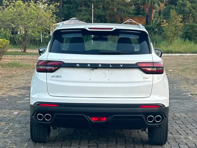 Geely Binyue — Фото автомобиля 4