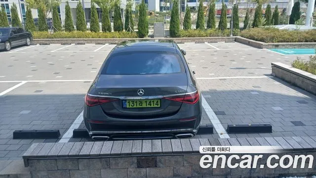 Mercedes-Benz S-Class — Фото автомобиля 4