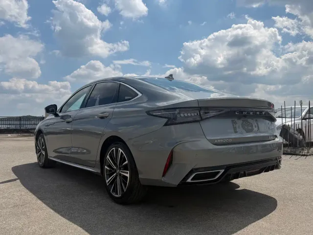 Chery Arrizo 8 — Фото автомобиля 9