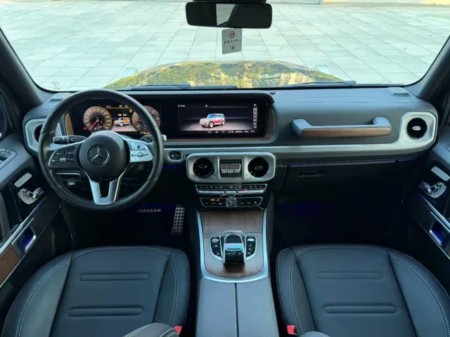 Mercedes-Benz G-Class — Фото автомобиля 11