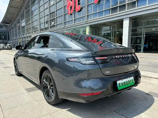 Leapmotor C01 — Фото автомобиля 14