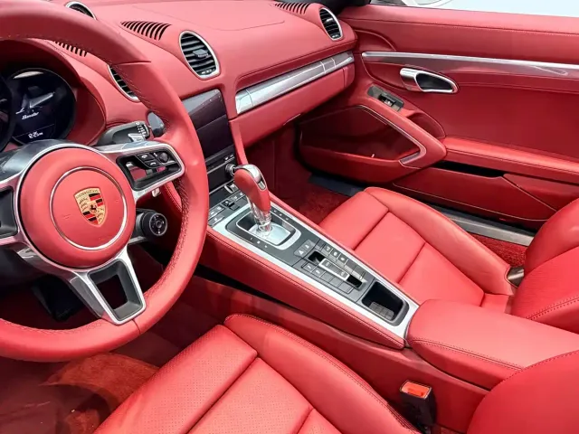 Porsche 718 — Фото автомобиля 6